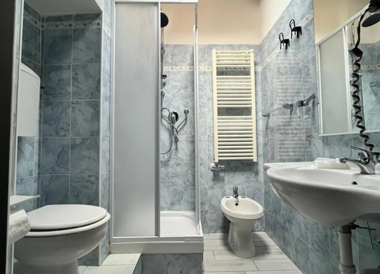Hotel Alla Fontanella Alassio 2*,